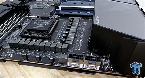 GIGABYTE Z690 AORUS Xtreme Motherboard .